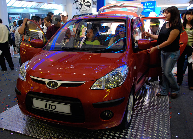 Hyundai Sime-Darby Motor has launched the new Hyundai i10 5-door hatchback 
